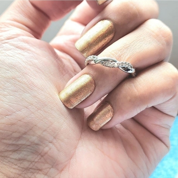 18k White Gold Twisted Rope Diamond Eternity Ring Band Promise Womens Dainty - Picture 3 of 3